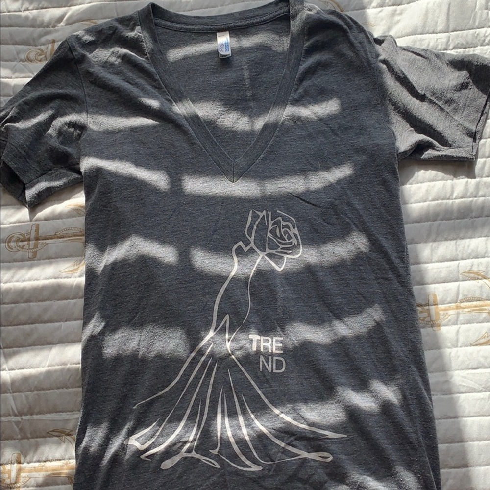 Trend T shirt - small